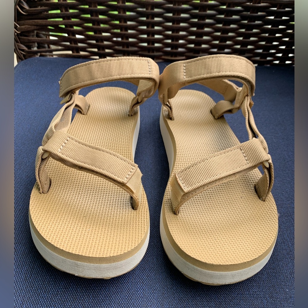 Teva Midform Universal Sandal in Lark/light tan